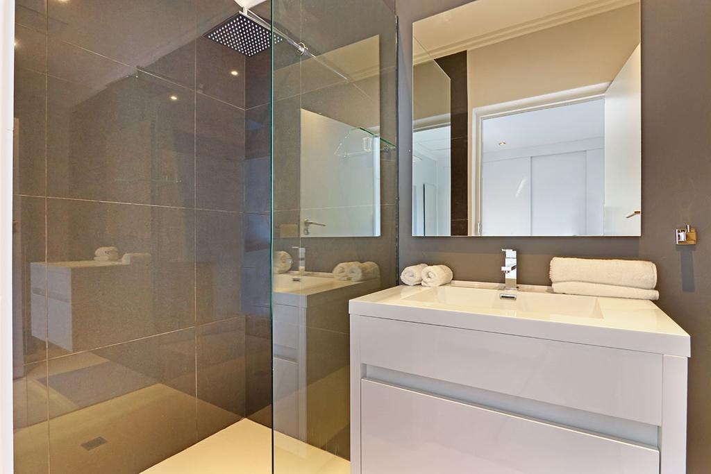 Valtameri By Totalstay Camps Bay Luaran gambar