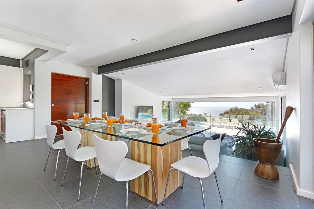 Valtameri By Totalstay Camps Bay Luaran gambar