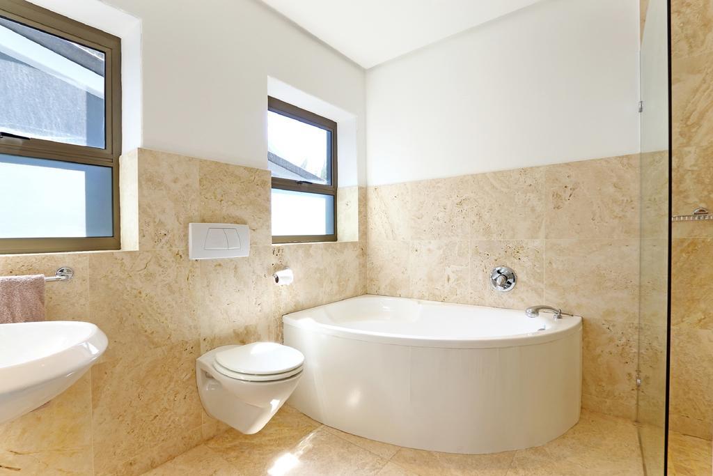 Valtameri By Totalstay Camps Bay Luaran gambar