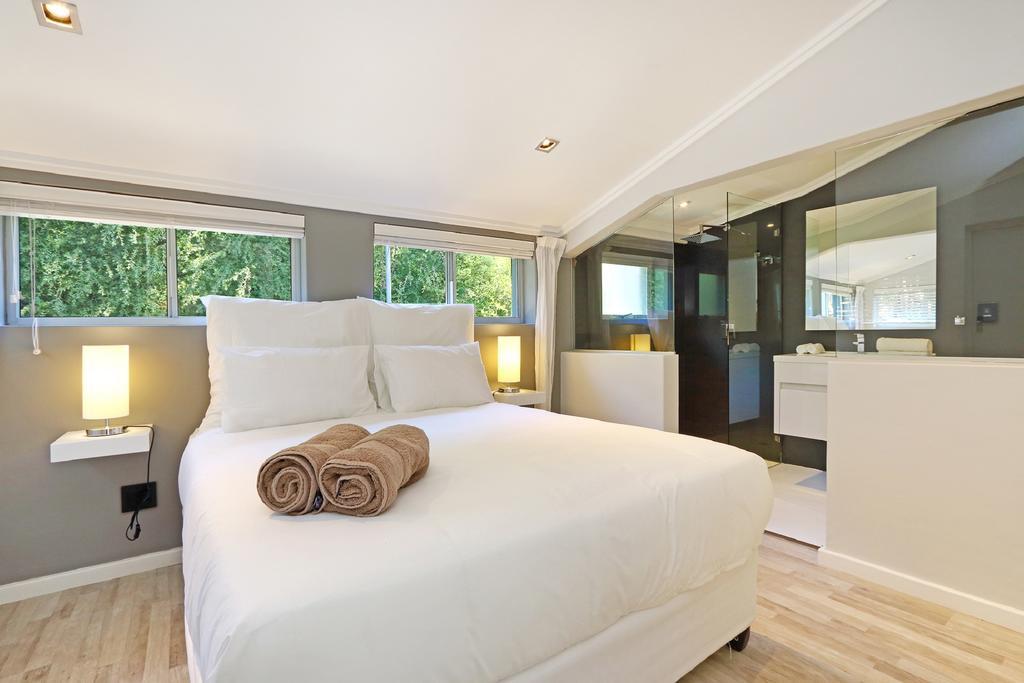 Valtameri By Totalstay Camps Bay Luaran gambar