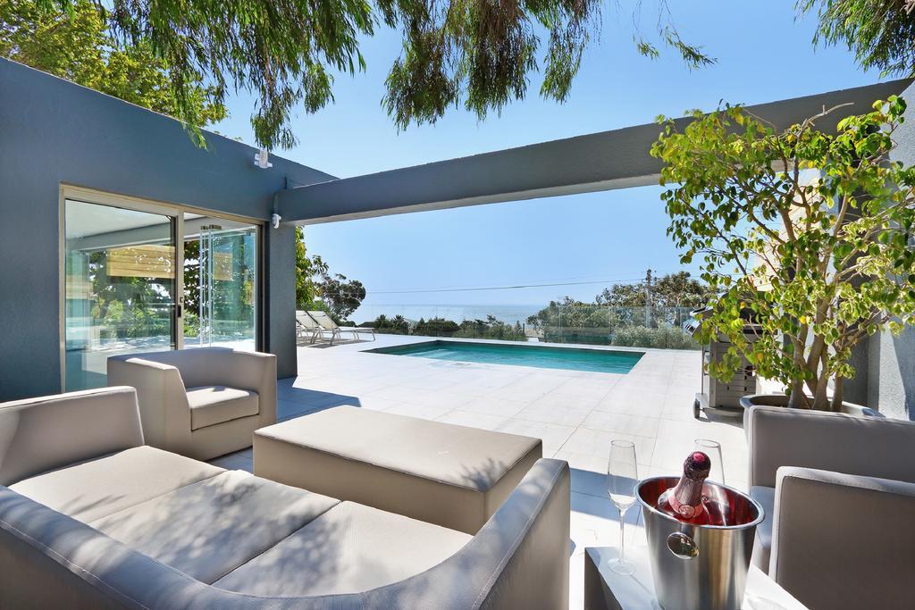 Valtameri By Totalstay Camps Bay Luaran gambar